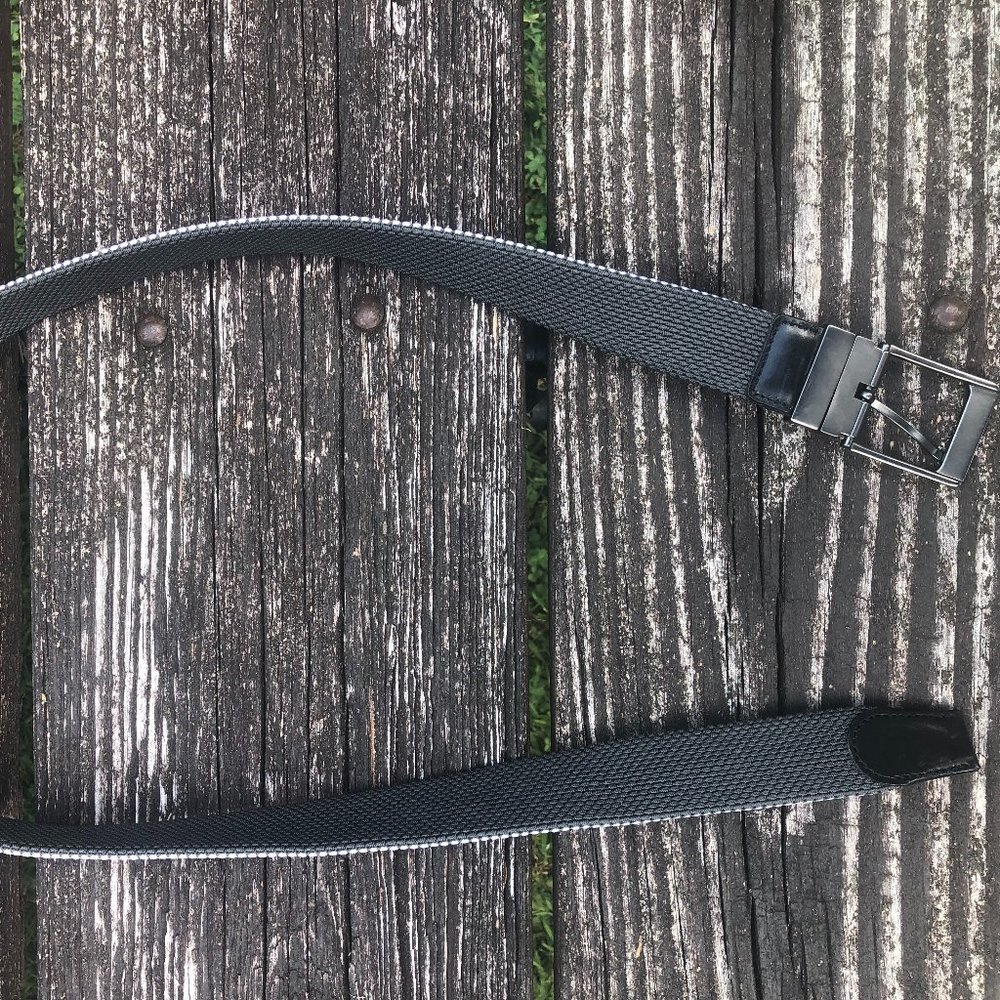 Nike Reversible Men's Gray/White Web Belt - Picture 6 of 7